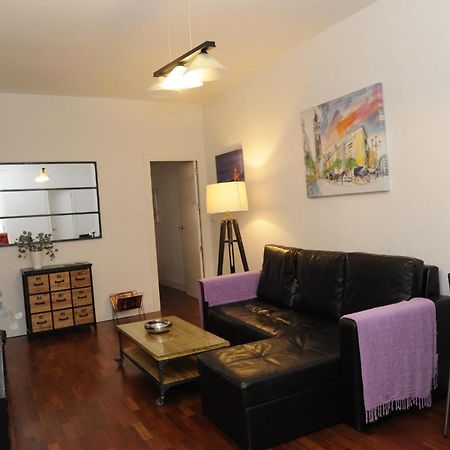 Apartamento Vacacional Santa Cruz Seville Luaran gambar