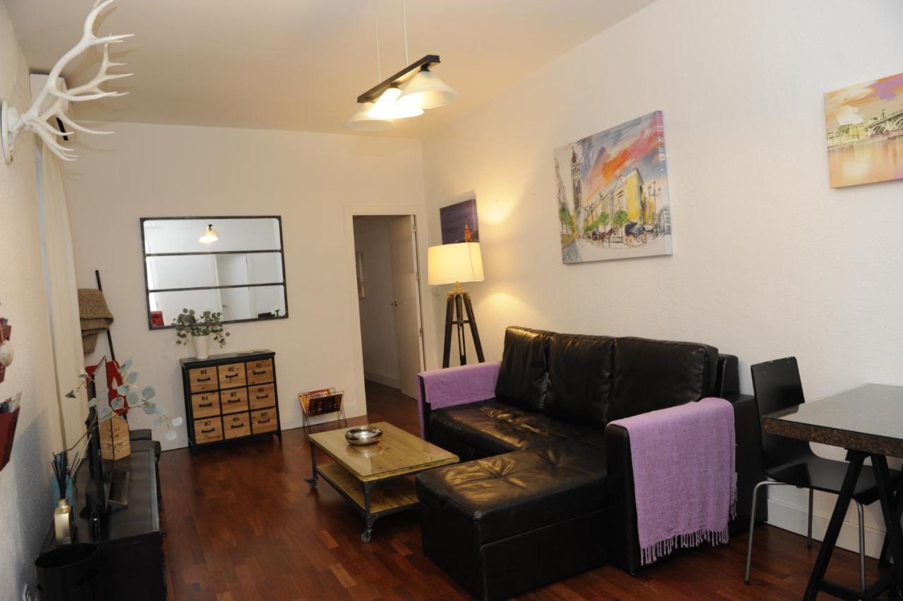Apartamento Vacacional Santa Cruz Seville Luaran gambar